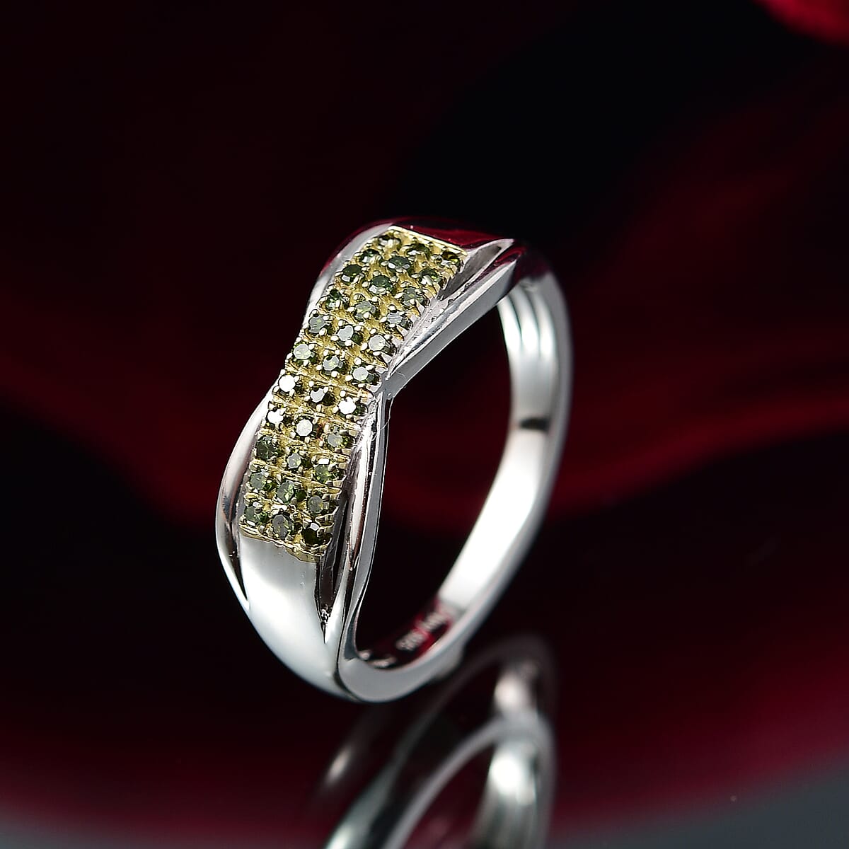 D'Joy Green Diamond (IR) Ring in Rhodium Over Sterling Silver (Size 7.0) 0.15 ctw image number 1