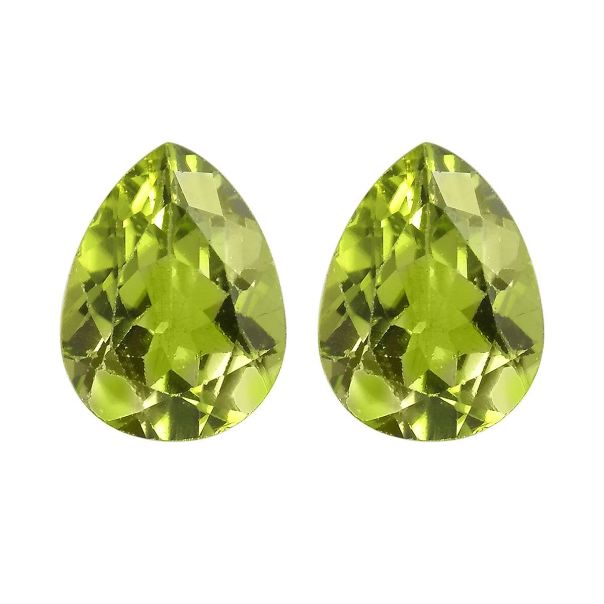 Set of 2 Peridot (Pear 9x7 mm) 3.02 ctw Loose Gemstone image number 0