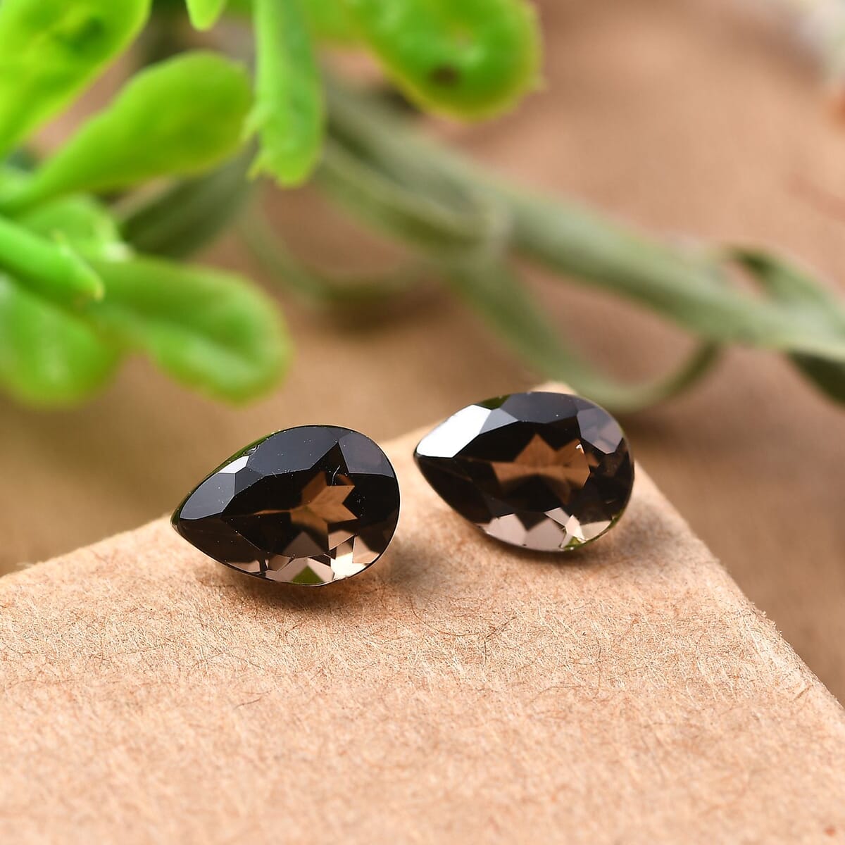 Brazilian Smoky Quartz Set of 2 (Pear 7x5 mm) 1.05 ctw Loose Gemstone image number 1