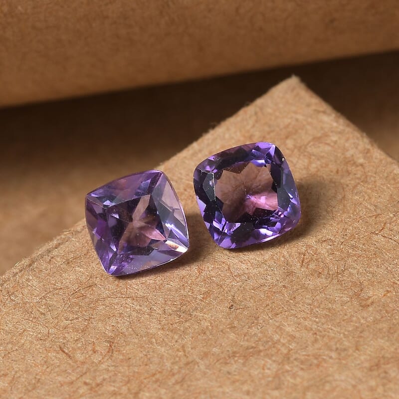 Mashamba Amethyst Set of 2 (Cush 5x5 mm) 0.92 ctw Loose Gemstone