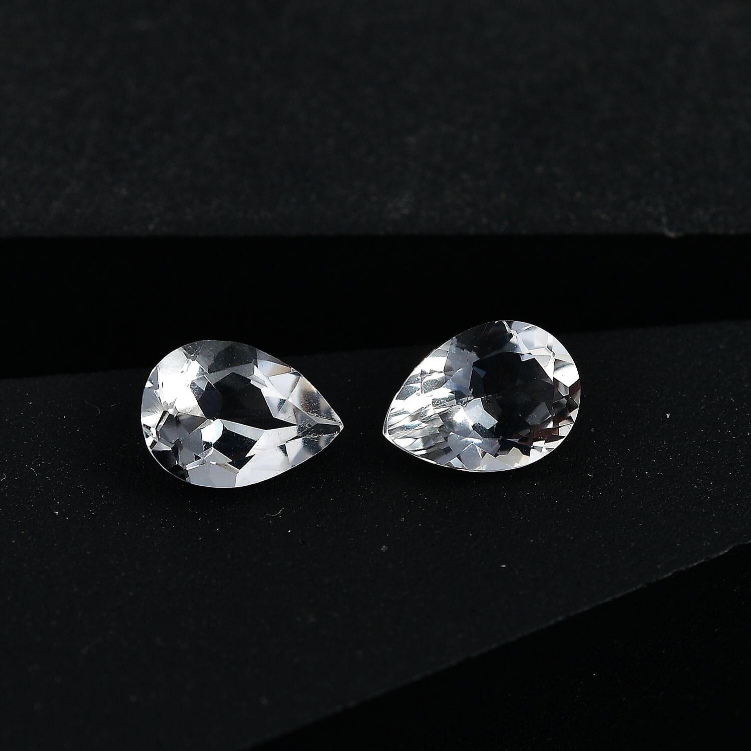 Brazilian Petalite Set of 2 (Pear 7x5 mm) 1.01 ctw Loose Gemstone