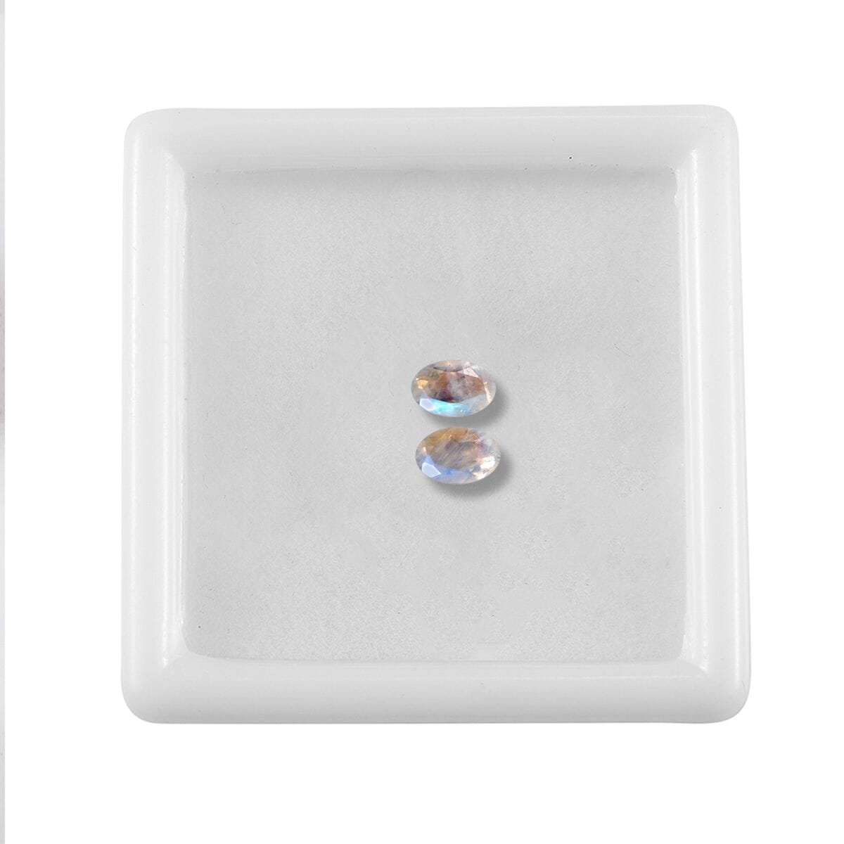 AA Rainbow Moonstone (Ovl 6x4 mm) 0.68 ctw Loose Gemstone image number 3