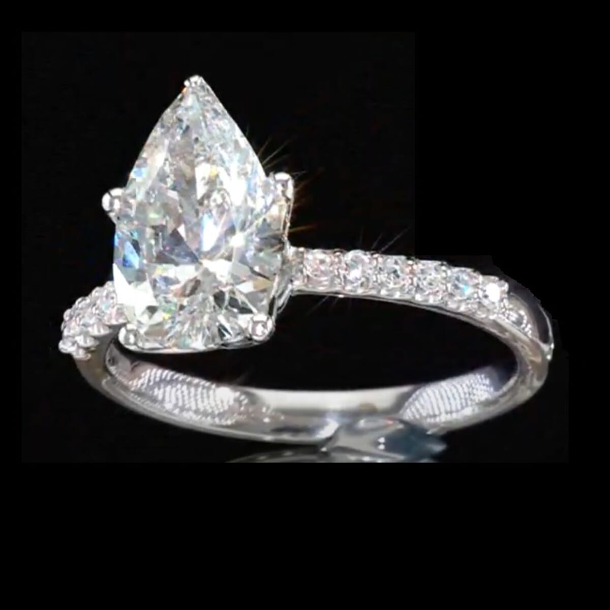 Luxuriant Lab Grown Diamond G - VS 3.00 ctw Ring in 950 Platinum 5 Grams (Del. in 10-15 Days) image number 0