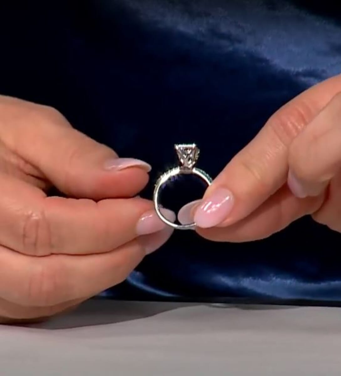 Luxuriant Lab Grown Diamond G - VS 3.00 ctw Ring in 950 Platinum 5 Grams (Del. in 10-15 Days) image number 3