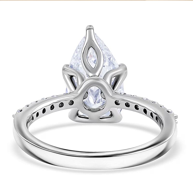 IGI Certified 950 Platinum Luxuriant Lab Grown Diamond (EF-VS) Ring (Size 7.5) (5.38 g) (Del. in 10-15 Days) 3.00 ctw