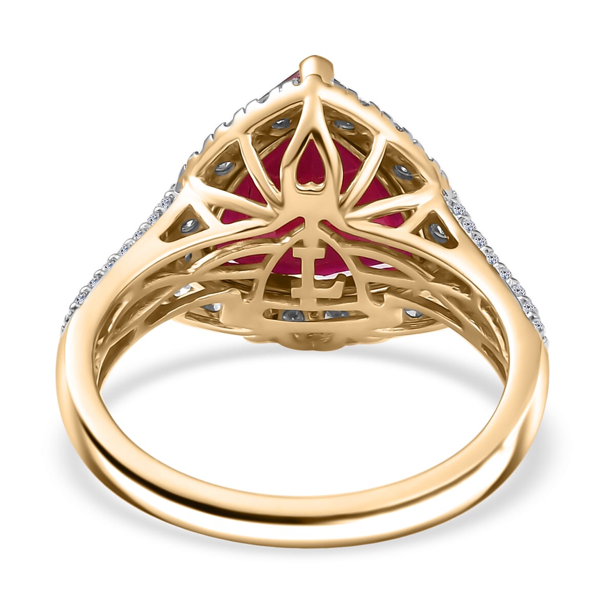 AAA Niassa Ruby and E-F VS Luxuriant Lab Grown Diamond 7.30 ctw Ring in 10K Yellow Gold (Size 6.0) image number 4
