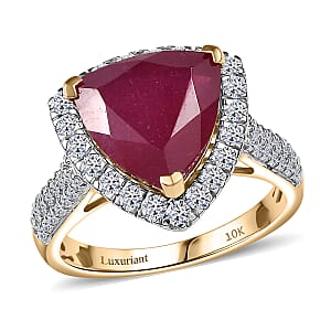 AAA Niassa Ruby and E-F VS Luxuriant Lab Grown Diamond 7.30 ctw Ring in 10K Yellow Gold (Size 8.0)