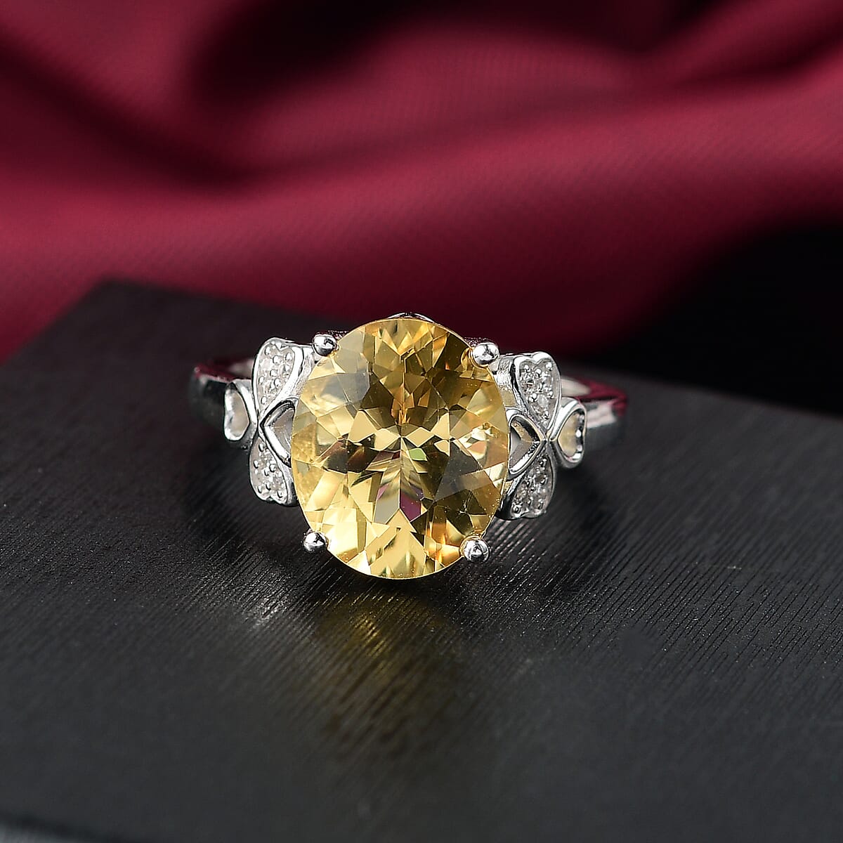 D'Joy Yellow Labradorite and White Zircon 4.40 ctw Leaf Clover Ring in Rhodium Over Sterling Silver (Size 9.0) image number 1