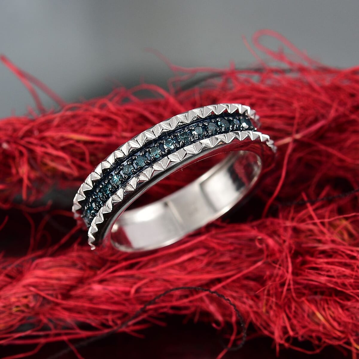 D'Joy Blue Diamond (IR) Ring in Rhodium Over Sterling Silver (Size 8.0) 0.15 ctw image number 1