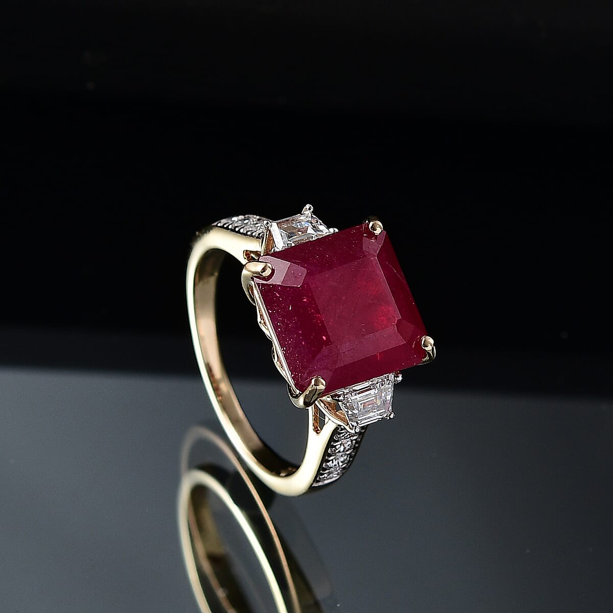 AAA Asscher Cut Niassa Ruby and E-F VS Luxuriant Lab Grown Diamond 10.78 ctw Ring in 10K Yellow Gold (Size 7.0) image number 1