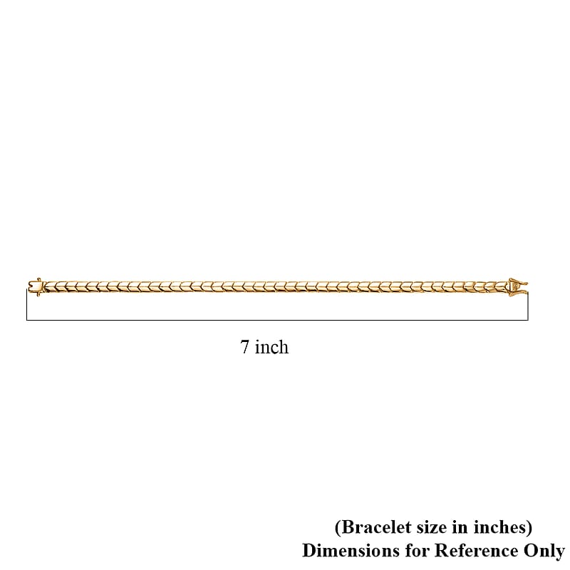 Luxoro Chevron Link Bracelet in 10K Yellow Gold (6.50 In) 6.7 Grams