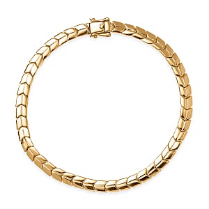 Luxoro Chevron Link Bracelet in 10K Yellow Gold (8.00 In) 8.30 Grams