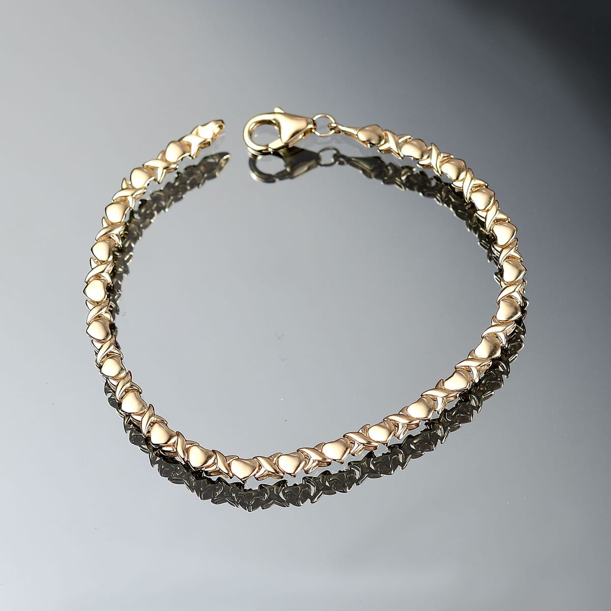 Luxoro Infinity with Heart Link Bracelet in 10K Yellow Gold (6.50 In) 4.65 Grams image number 1
