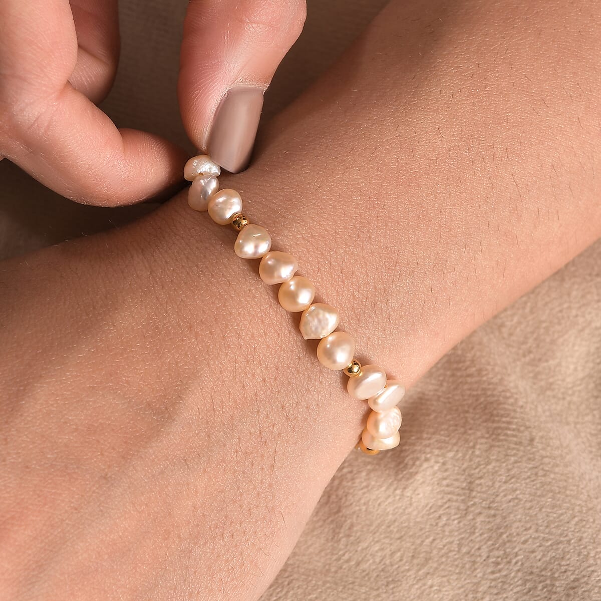 Peach Fresh Water Pearl Sun-Drenched Bracelet in 18K Vermeil Yellow Gold Over Sterling Silver (7.25-9.25In) image number 2