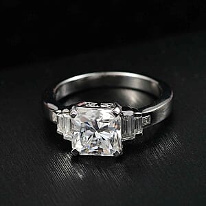 D'Joy Moissanite 3.24 ctw Ring in Rhodium Over Sterling Silver (Size 9.0)