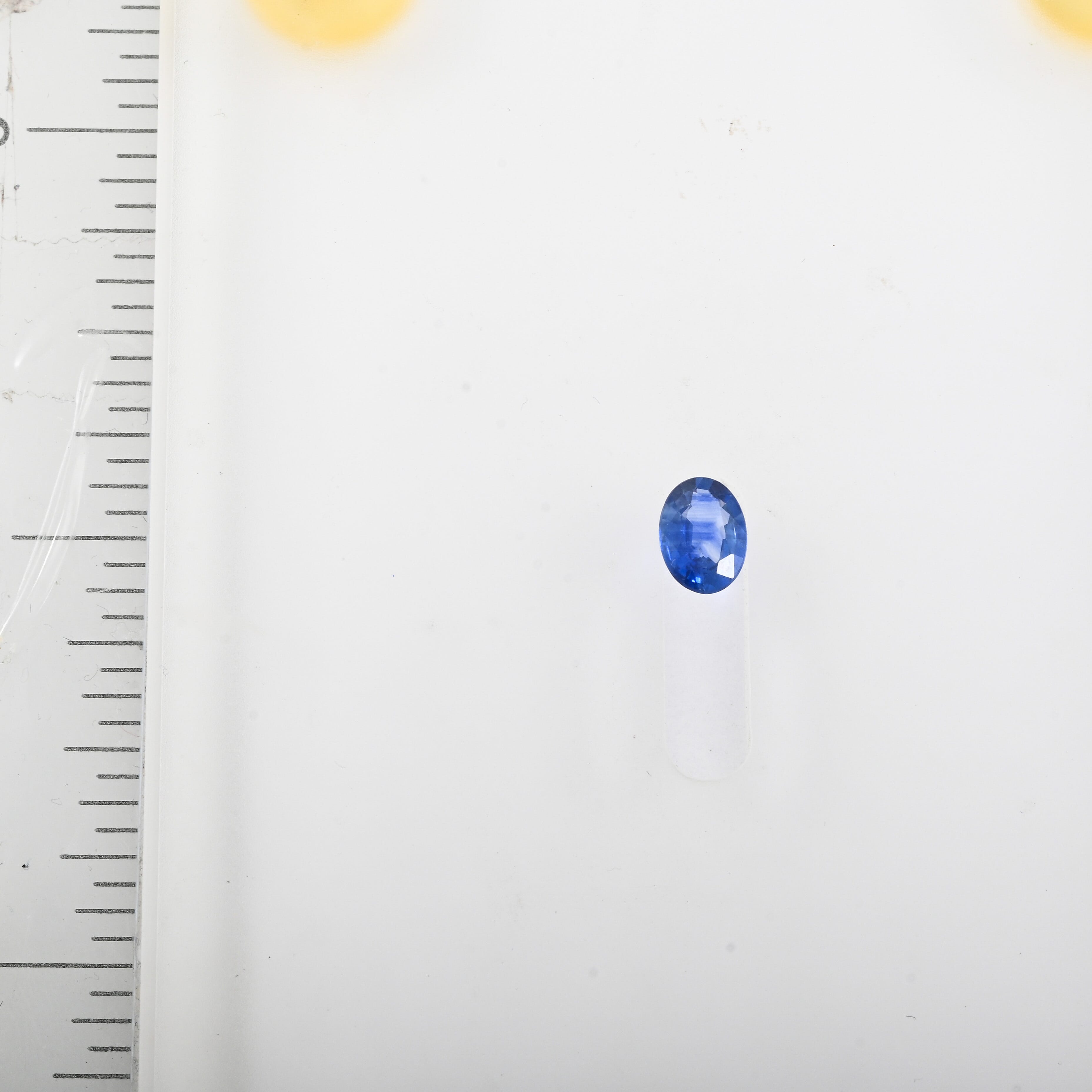 AAAA Ceylon Blue Sapphire (Ovl 7x5 mm) 0.80 ctw