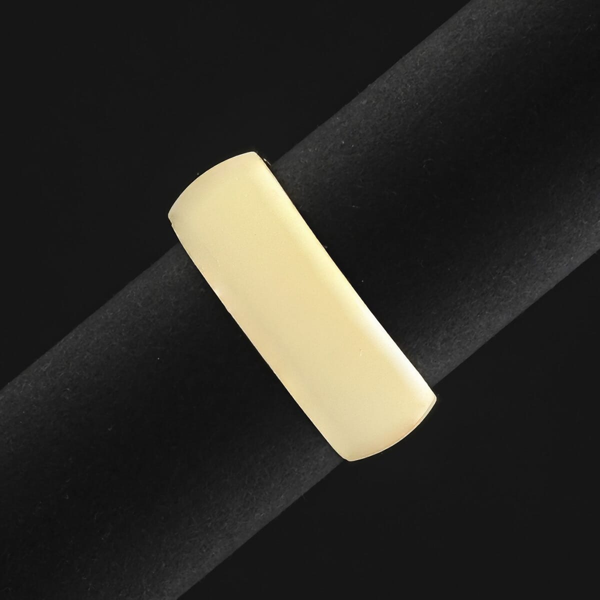 10K Yellow Gold 7mm Wedding Band Ring (Size 8.0) (5.84 g) image number 1