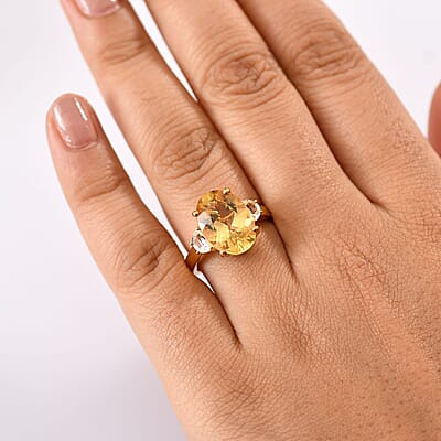 D'Joy Yellow Labradorite and White Topaz 5.80 ctw Celestial Fire Ring in 18K Vermeil Yellow Gold Over Sterling Silver (Size 10.0)