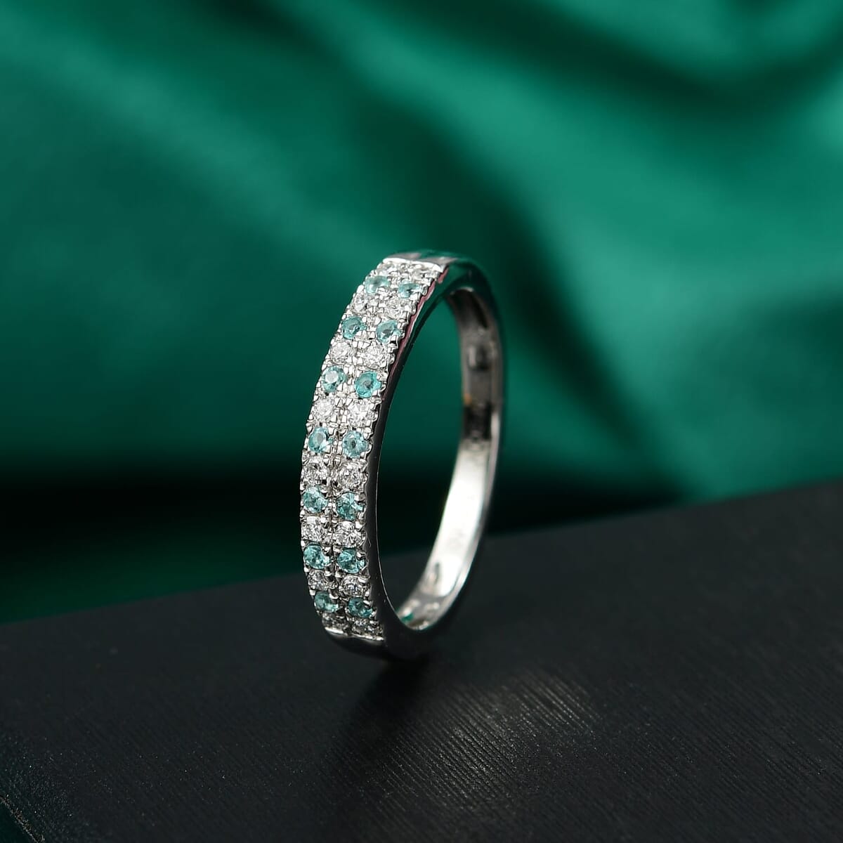 Rhapsody AAAA Paraiba Tourmaline and E-F VS2 Diamond 0.40 ctw Blue Veil Ring in 950 Platinum (Size 10.0) 5.20 Grams image number 1