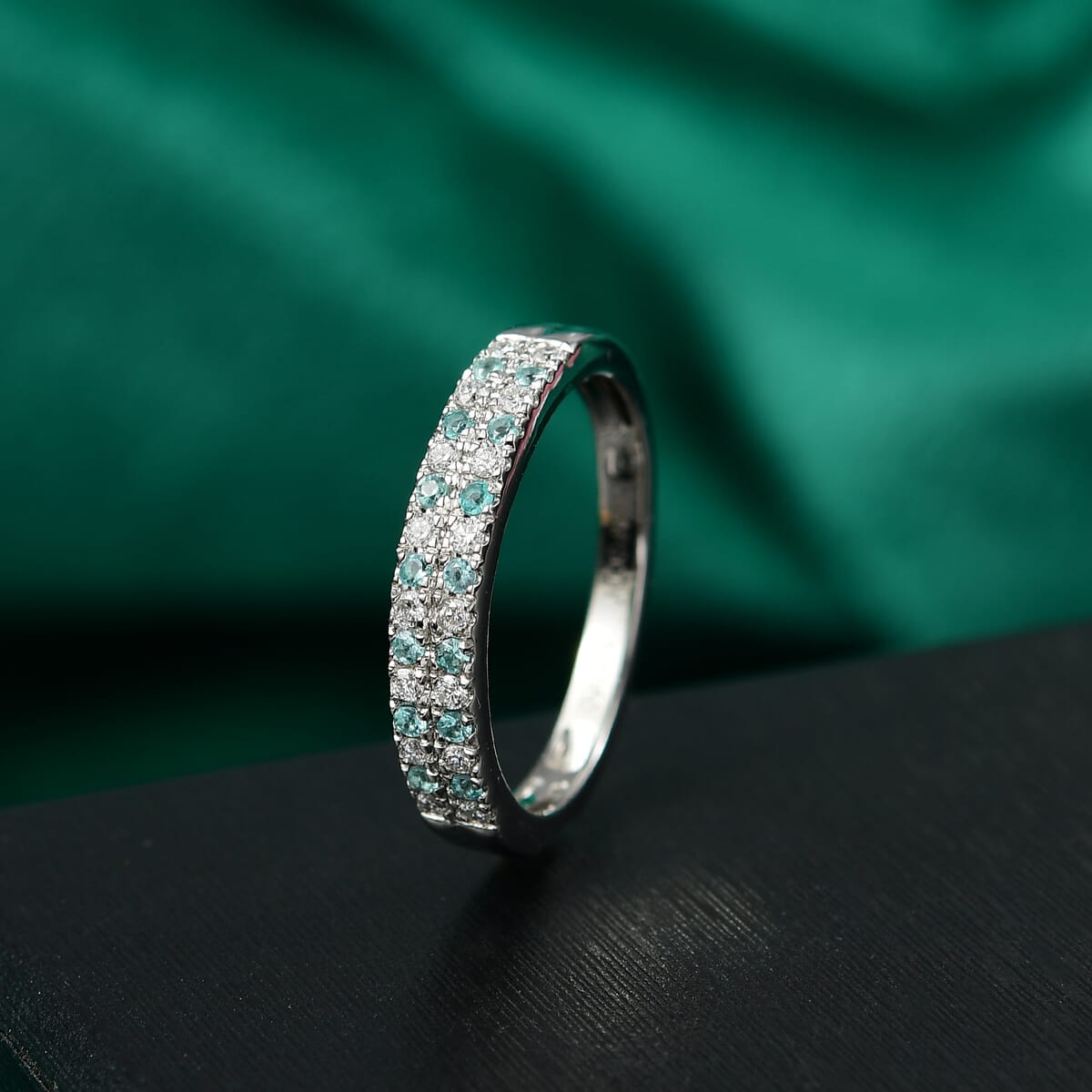 Rhapsody AAAA Paraiba Tourmaline and E-F VS2 Diamond 0.40 ctw Blue Veil Ring in 950 Platinum (Size 6.0) 5.20 Grams image number 1