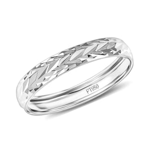 950 Platinum Diamond-Cut Band Ring (Size 7.0) 3 Grams