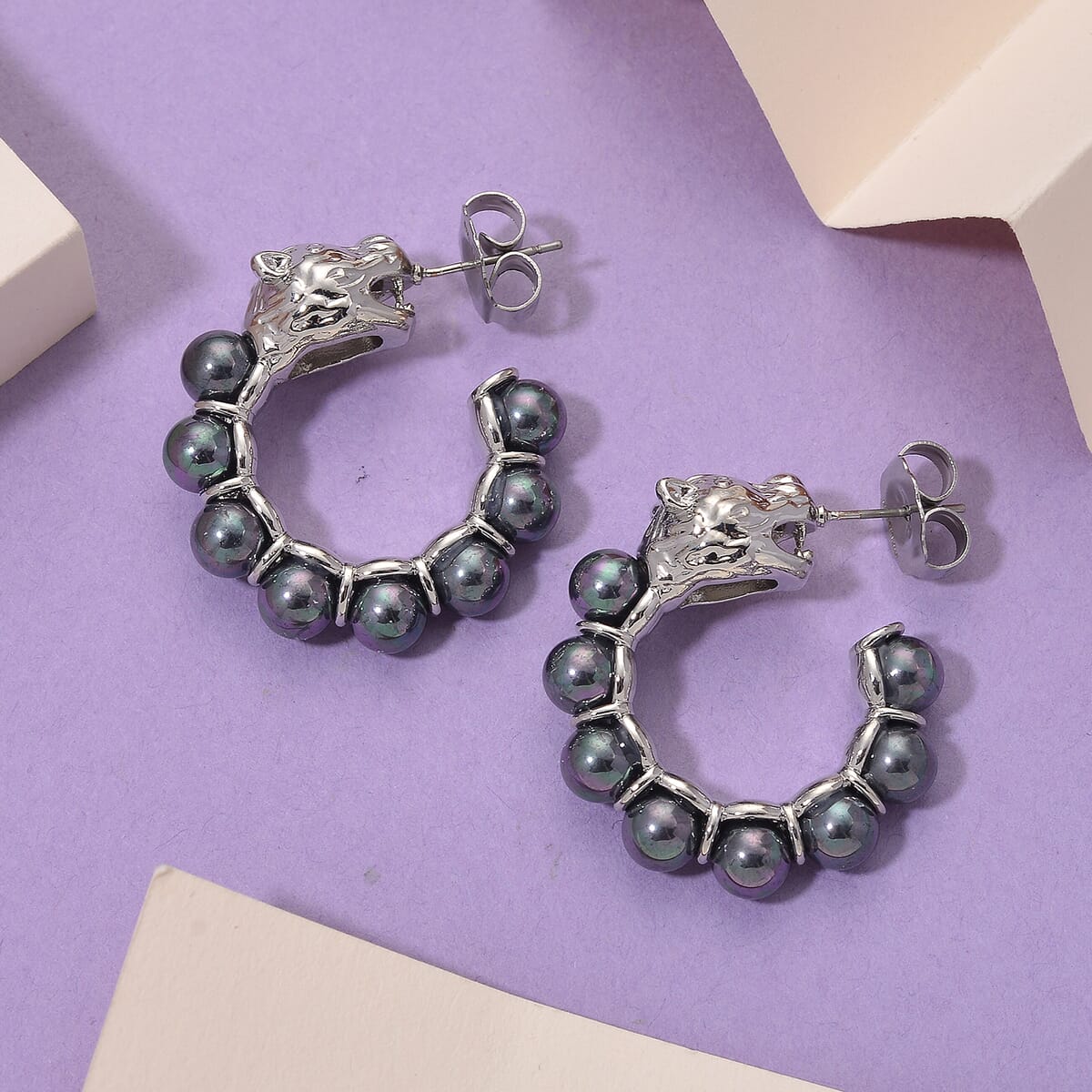 Peacock Color Shell Pearl Half Hoop Earrings with Leopard Lock in Silvertone image number 1