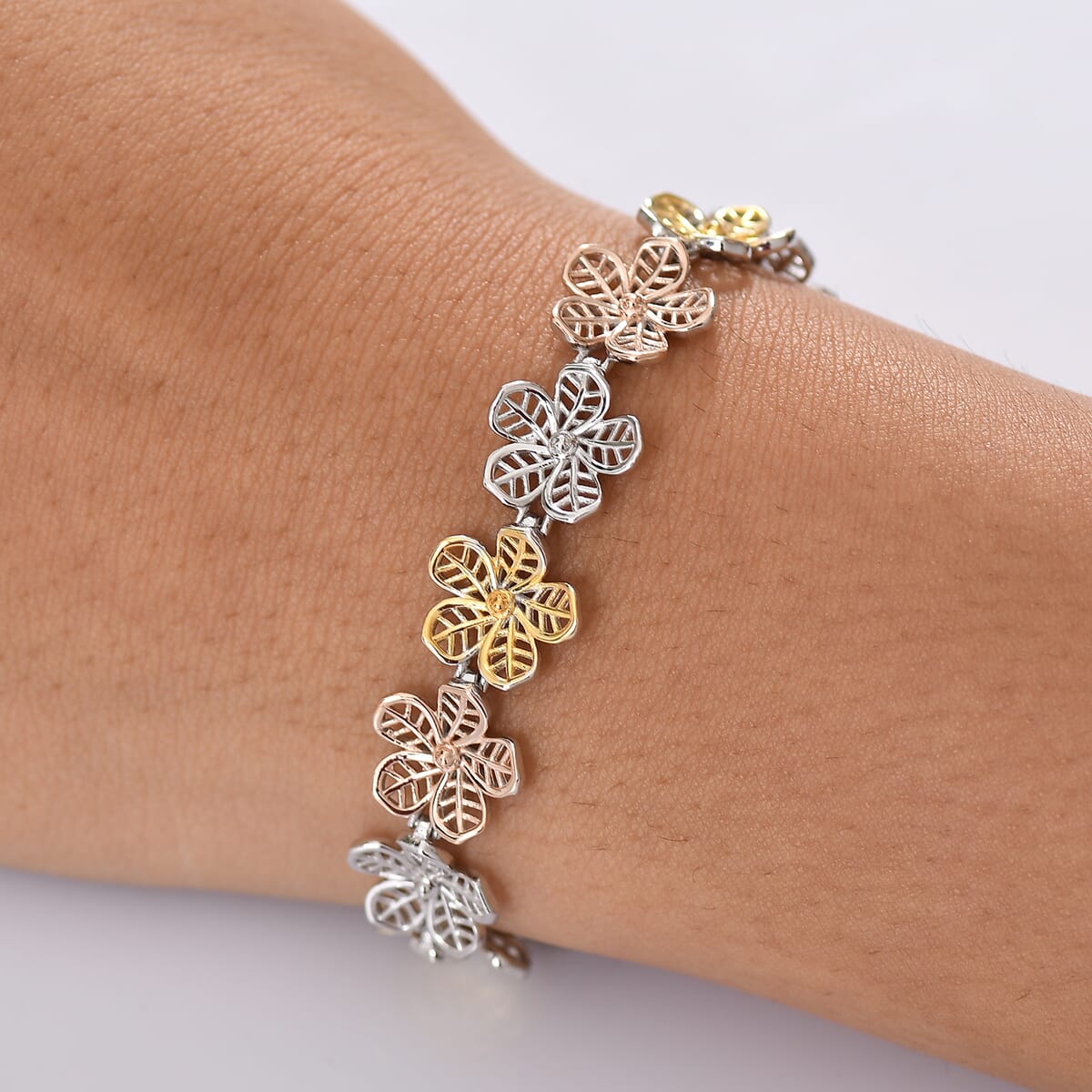 D'Joy Passport to Turkey Floral Bracelet in 18K Vermeil YRG and Rhodium Over Sterling Silver (7.25 In) 12.50 Grams image number 2