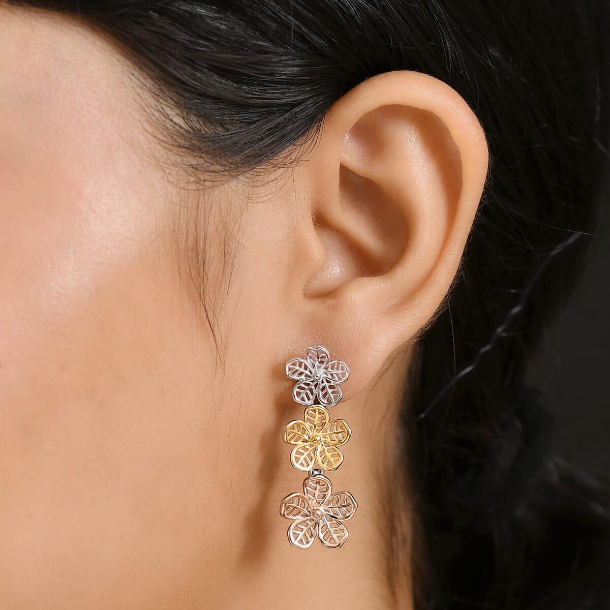 D'Joy Passport to Turkey Floral Earrings in 18K Vermeil YRG and Rhodium Over Sterling Silver 6.30 Grams image number 2