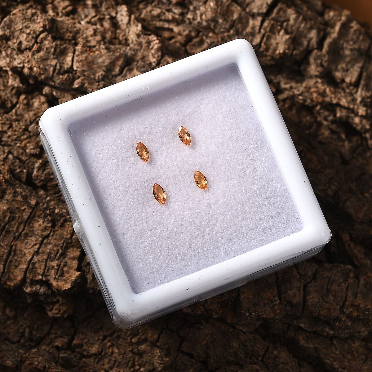 Yellow Sapphire Set of 4 (Mrq 4x2 mm) 0.29 ctw Loose Gemstone image number 1