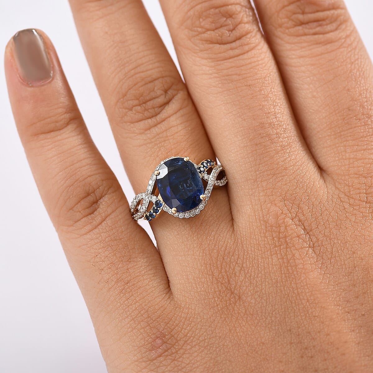 Luxoro Premium Nilamani, Ceylon Sapphire and G-H I2 Diamond 5.00 ctw Sea Whirlpool Ring in 10K Yellow Gold (Size 7.0) image number 2