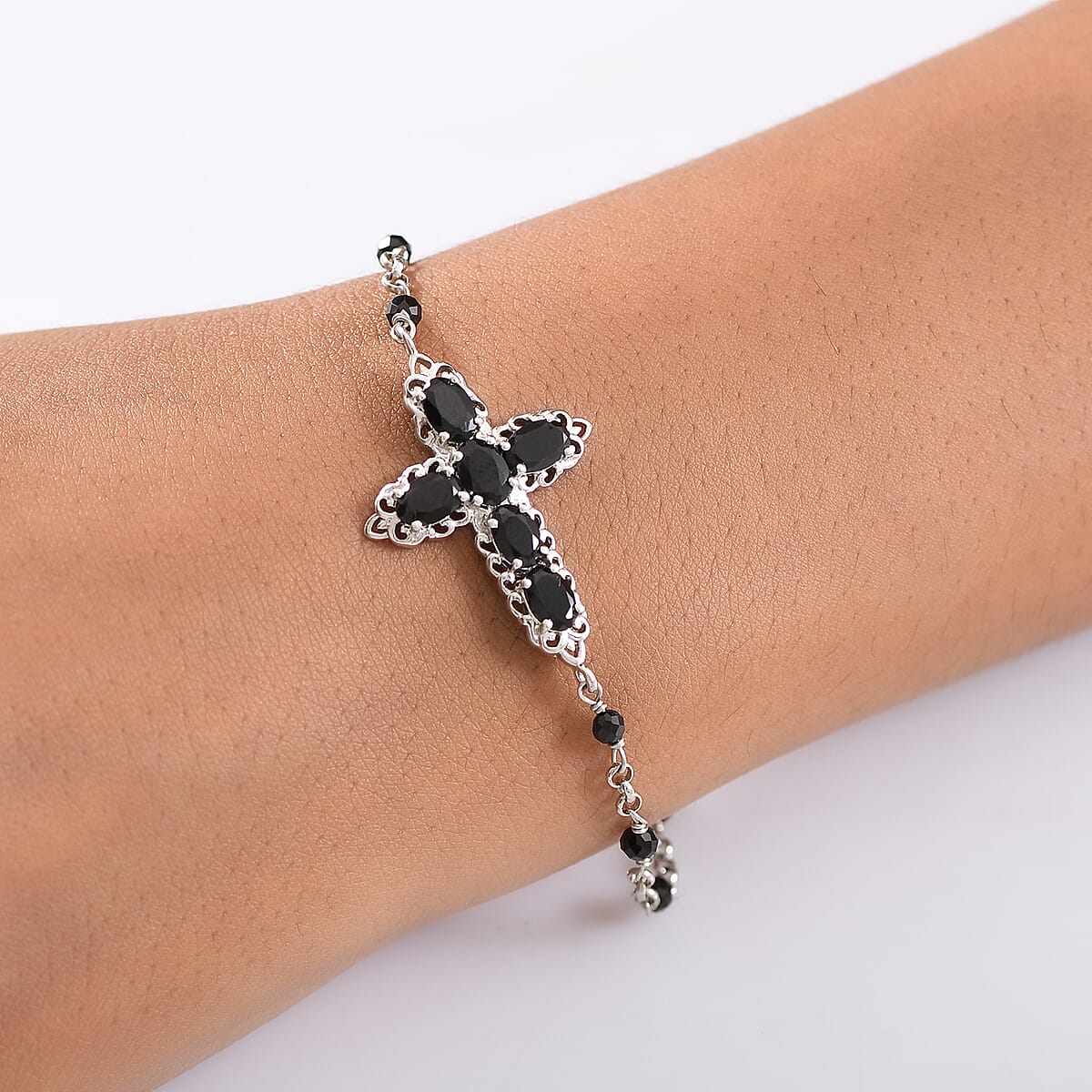 EverTrue Thai Black Spinel 5.40 ctw Toggle Clasp Bracelet in Platinum Bond (6.50-8.0In) image number 2