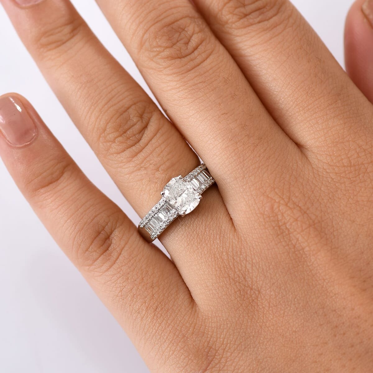 IGI Certified Luxuriant Lab Grown Diamond E-F VS 2.00 ctw Bridge Ring in 950 Platinum (Size 8.0) image number 2