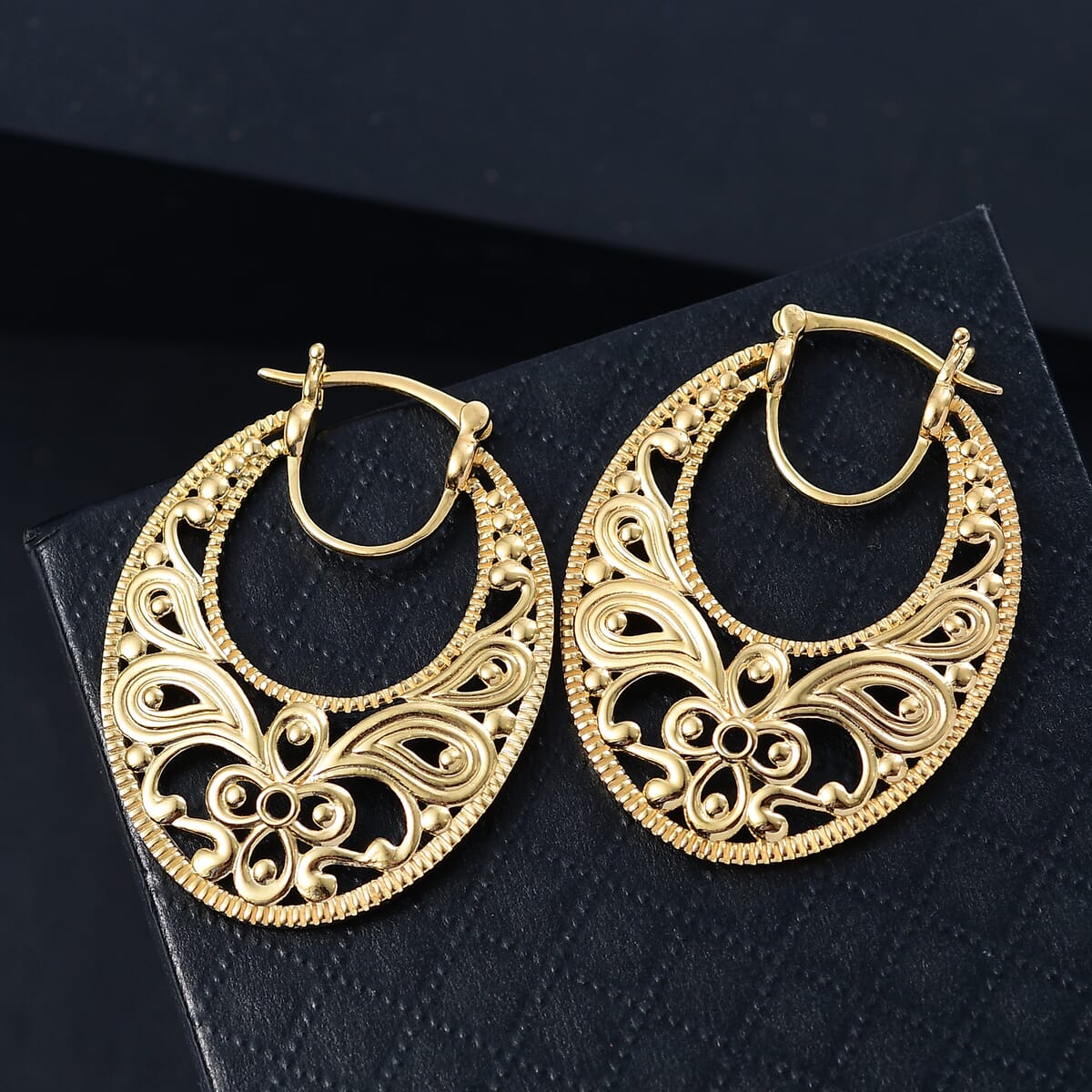 D'Joy Passport to Turkey Hoop Earrings in 18K Vermeil YG Over Sterling Silver 7.50 Grams image number 1