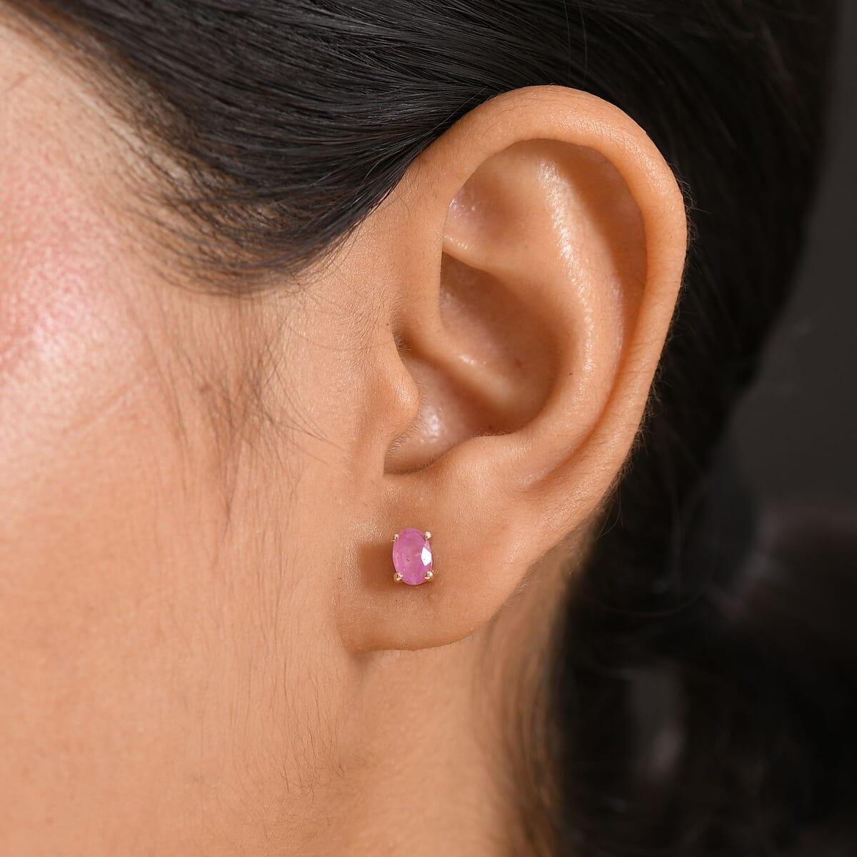 D'Joy Ilakaka Hot Pink Sapphire (FF) Stud Earrings in 18K Vermeil RG Over Sterling Silver 1.50 ctw image number 2