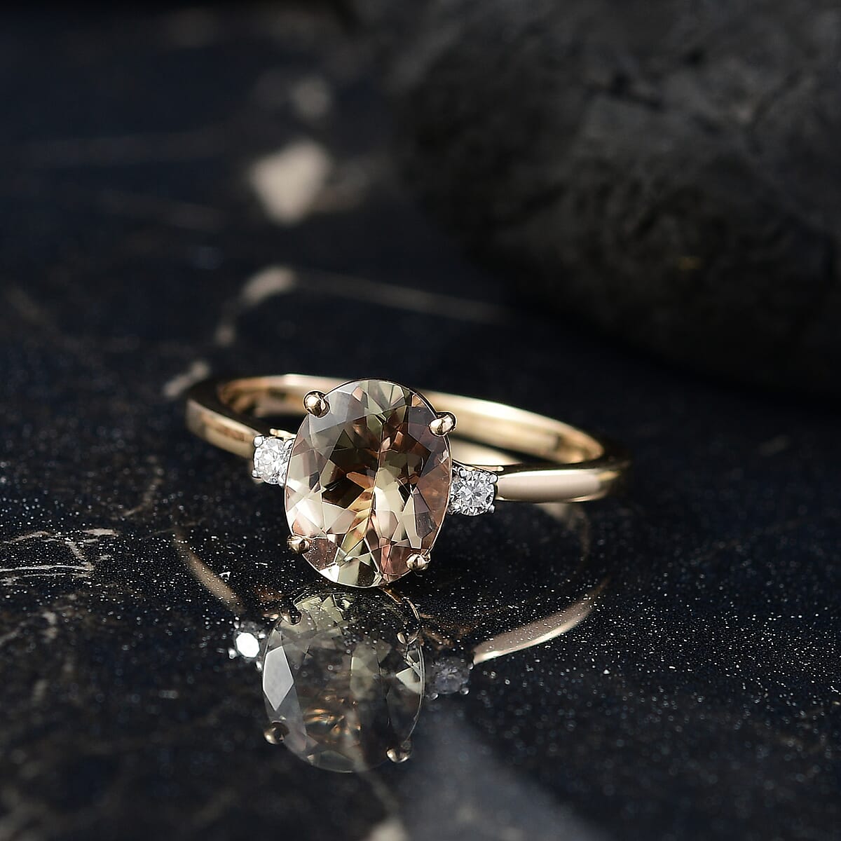 Certified & Appraised Luxoro AAA Turkizite and G-H I2 Diamond 2.32 ctw Ring in 14K Yellow Gold (Size 7.0) image number 1