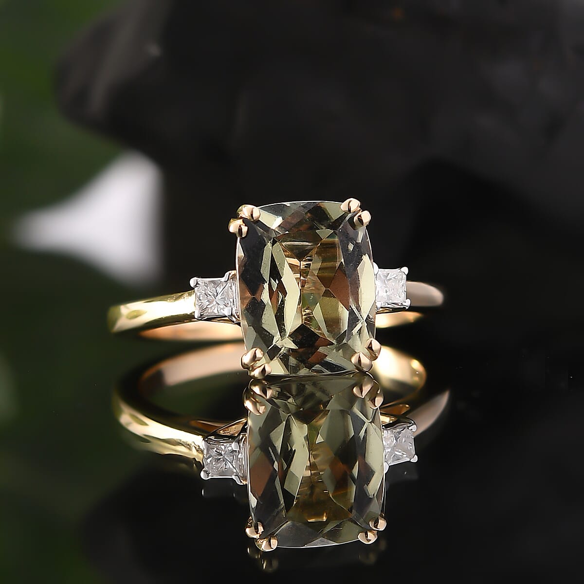 Certified & Appraised Luxoro AAA Turkizite and G-H I2 Diamond 3.00 ctw Ring in 14K Yellow Gold (Size 6.0) image number 1