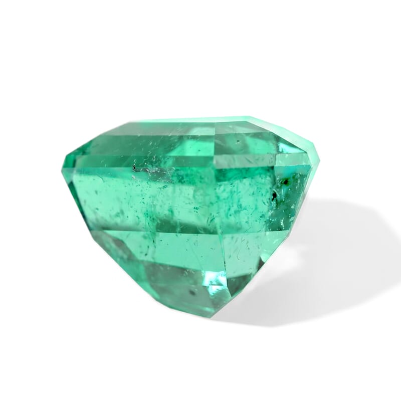 AAAA Boyaca Colombian Emerald (Fancy Free Size) 0.75 ctw