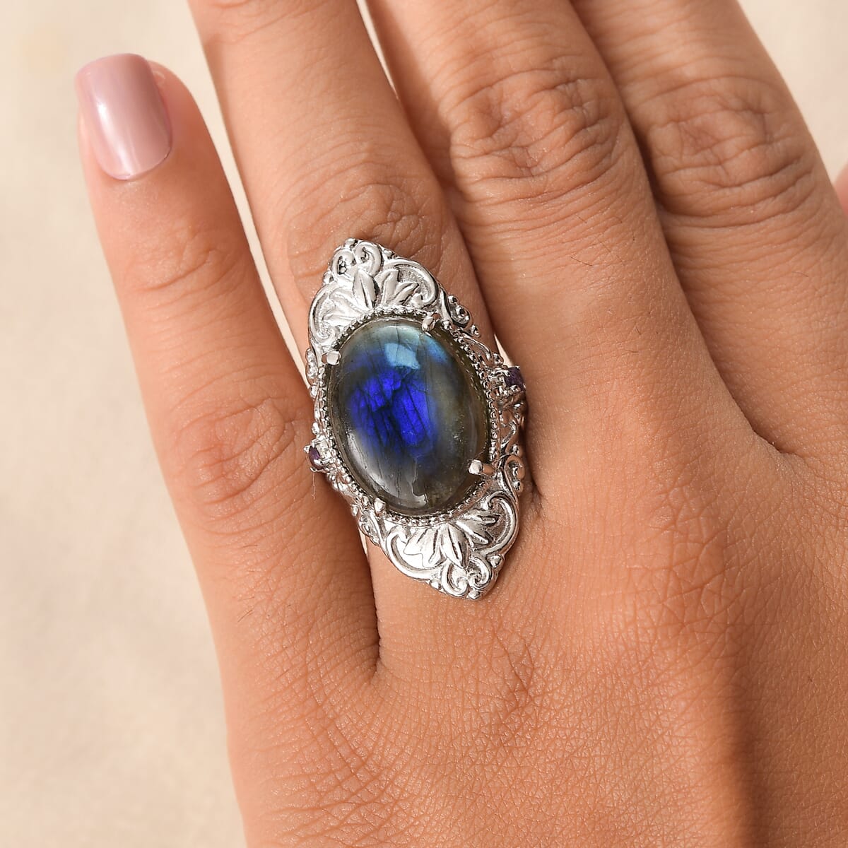 Ever True Malagasy Labradorite and African Amethyst 15.50 ctw Ring in Stainless Steel (Size 5.0) image number 2