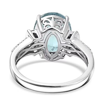 Luxoro 10K White Gold Premium Aquamarine, Diamond (I2) (0.28 cts) Ring (Size 5.0) 3.90 ctw