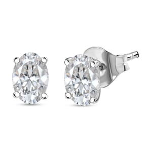 Luxuriant Lab Grown Diamond E-F VS 1.50 ctw Solitaire Stud Earrings in 10K White Gold 