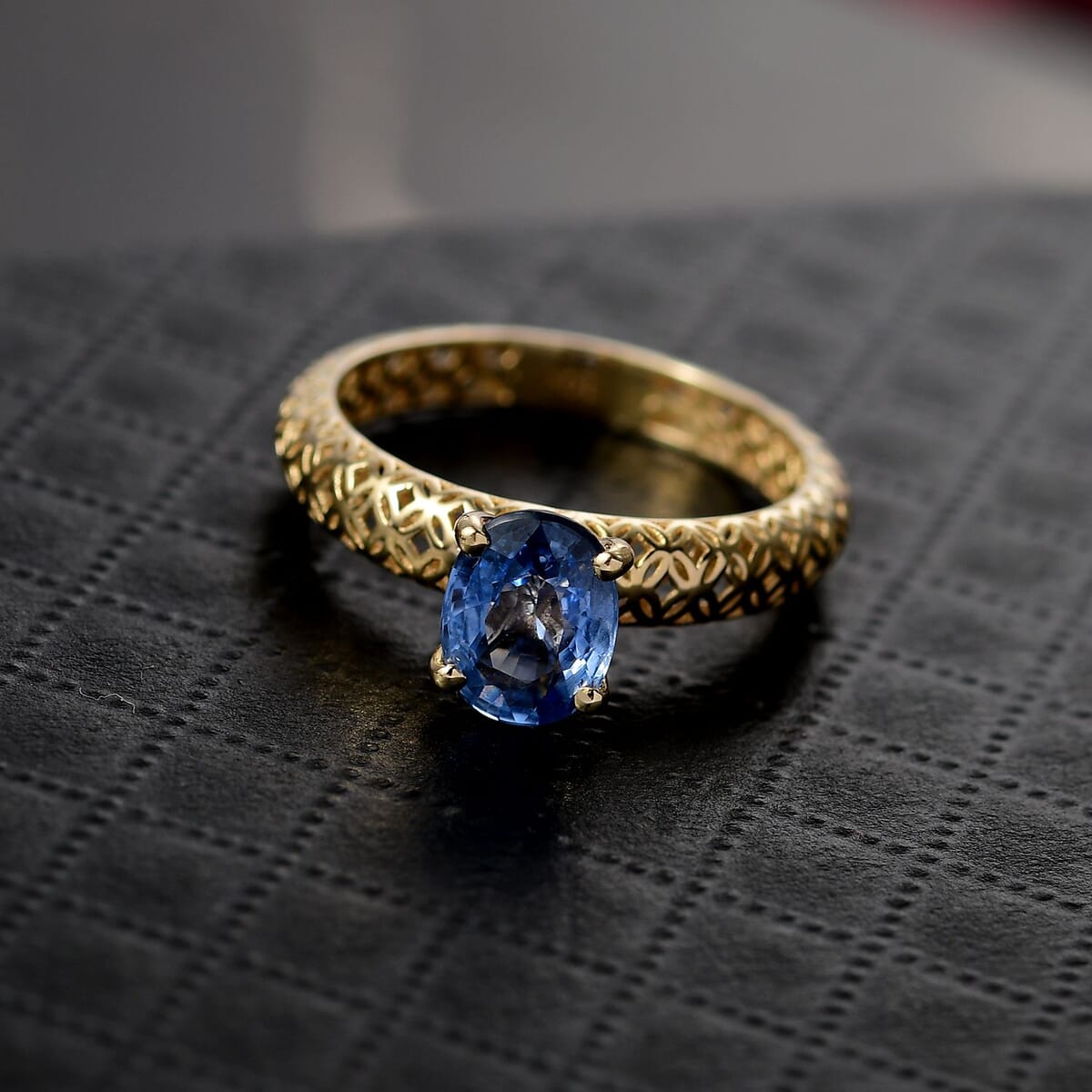 Mirage Collection Premium Madagascar Blue Sapphire 1.50 ctw Golden Grove Ring in 10K Yellow Gold (Size 8.0) image number 1