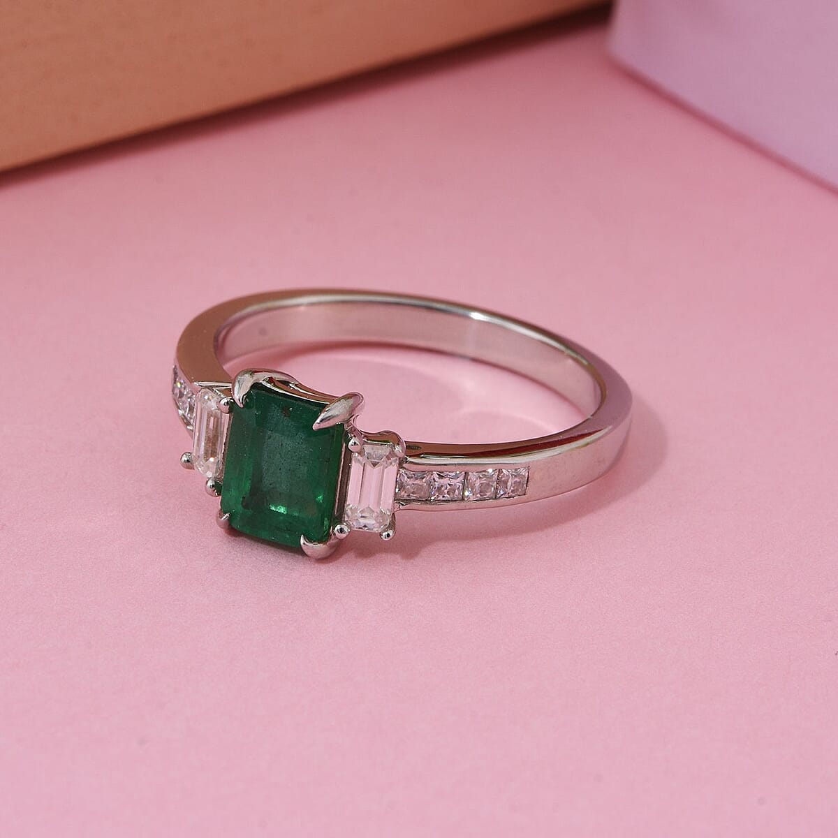 Premium Kagem Zambian Emerald and Moissanite 1.50 ctw Ring in Rhodium Over Sterling Silver (Size 7.0) image number 1
