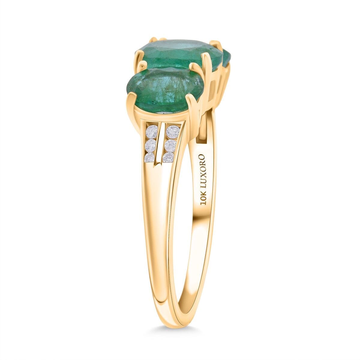 Luxoro AAA Kagem Zambian Emerald and G-H I2 Diamond 2.90 ctw Trilogy Ring in 10K Yellow Gold (Size 10.0) image number 2