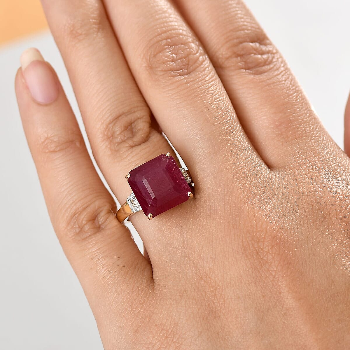 Luxoro AAA Asscher Cut Niassa Ruby FF and I2 Diamond 13.60 ctw Antique Greek Key Ring in 10K Yellow Gold (Size 10.5) image number 2