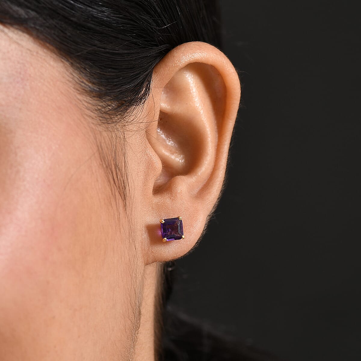 D'Joy AAA African Amethyst 2.00 ctw Solitaire Stud Earrings in 18K Vermeil Yellow Gold Godl Over Sterling Silver image number 2