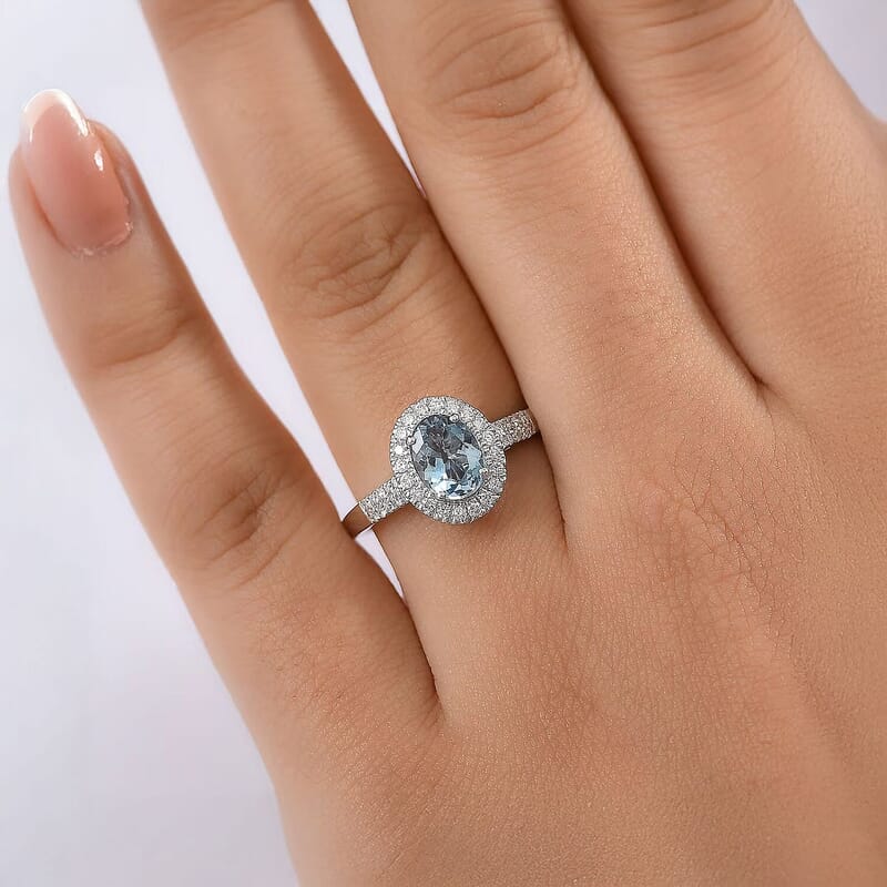 Certified & Appraised Luxoro AAA Santa Maria Aquamarine and G-H I2 Diamond 1.40 ctw Ring in 14K White Gold (Size 10.0)