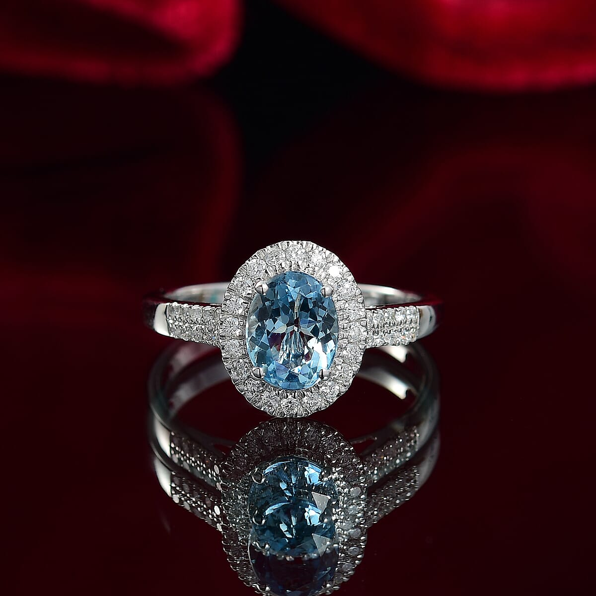 Certified & Appraised Luxoro AAA Santa Maria Aquamarine and G-H I2 Diamond 1.40 ctw Ring in 14K White Gold (Size 7.0) image number 1