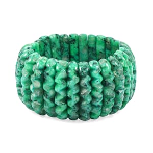 Carved Kiwi Jasper 588.75 ctw Dyed Color Wavy Stretch Bracelet (6-7In)