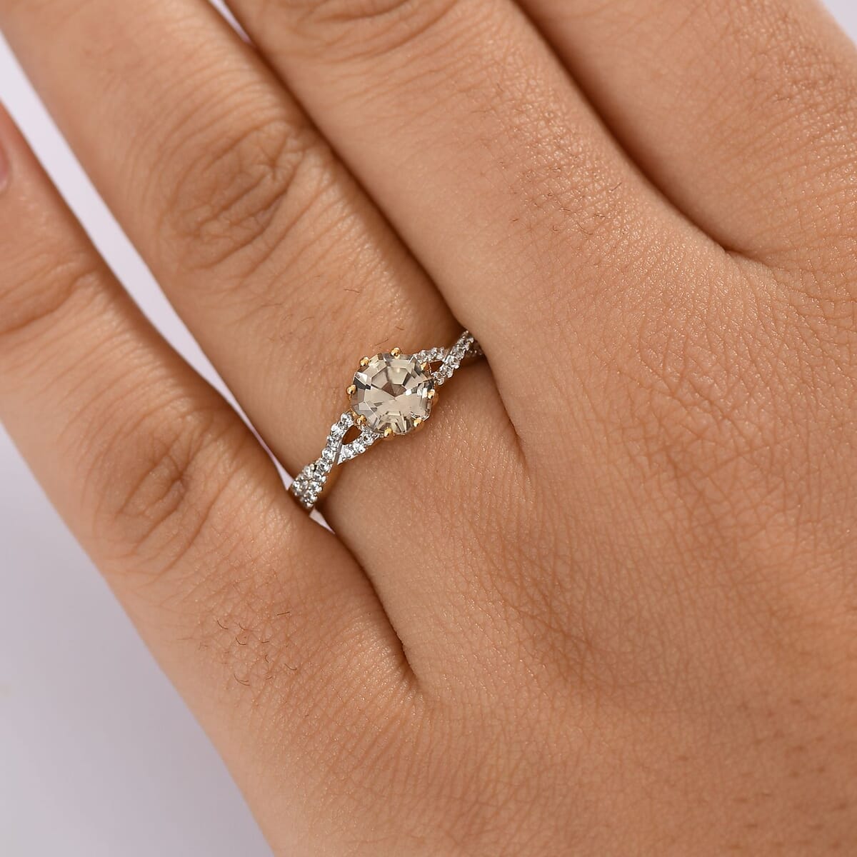 D'Joy AAA Turkizite and White Zircon 1.30 ctw Infinity Ring in 18K Vermeil Yellow Gold Over Sterling Silver (Size 8.0) image number 2
