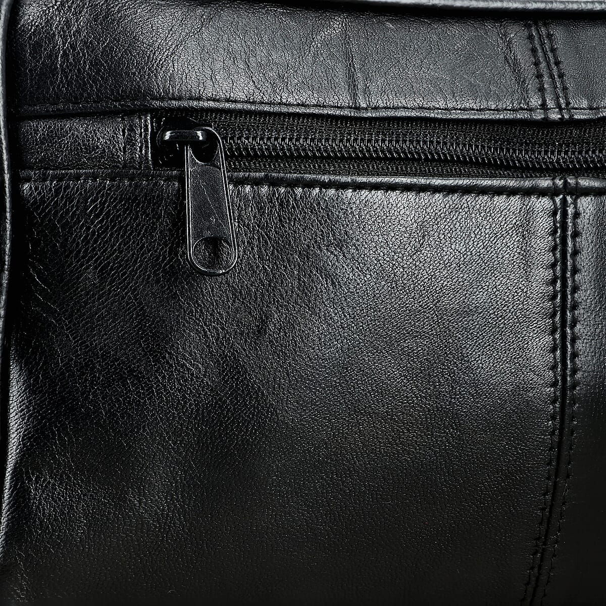 Black Genuine leather Tolitery Kit Pouch image number 8